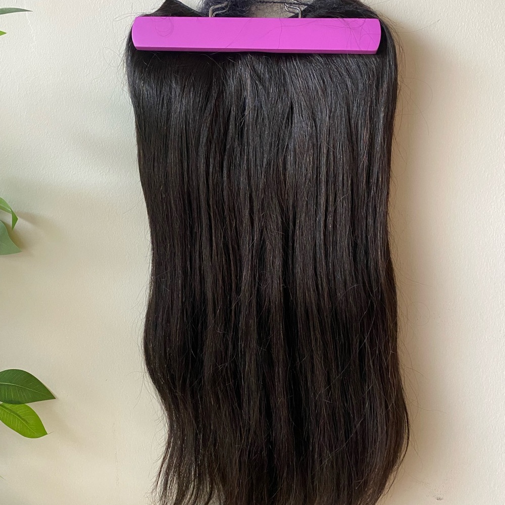 U Part wig never worn with storage bag